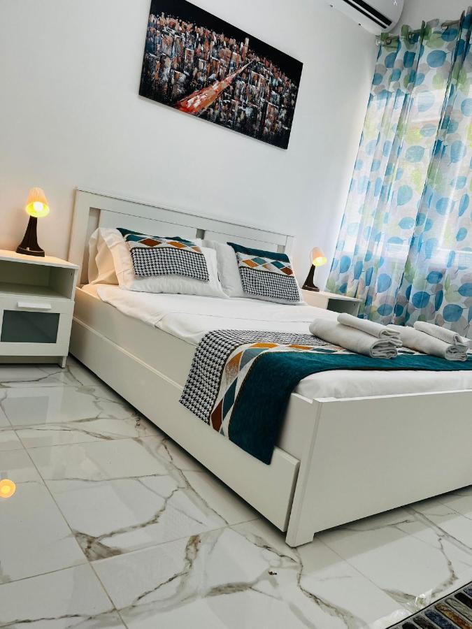 A&J San Pietro Suite Rom Exteriör bild